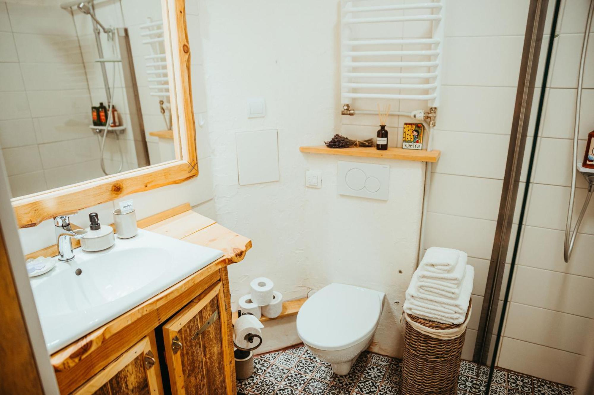 Apartman V Jungovom Dome - V Centre Stiavnice บันสกา ชีอาว์นีซา ภายนอก รูปภาพ