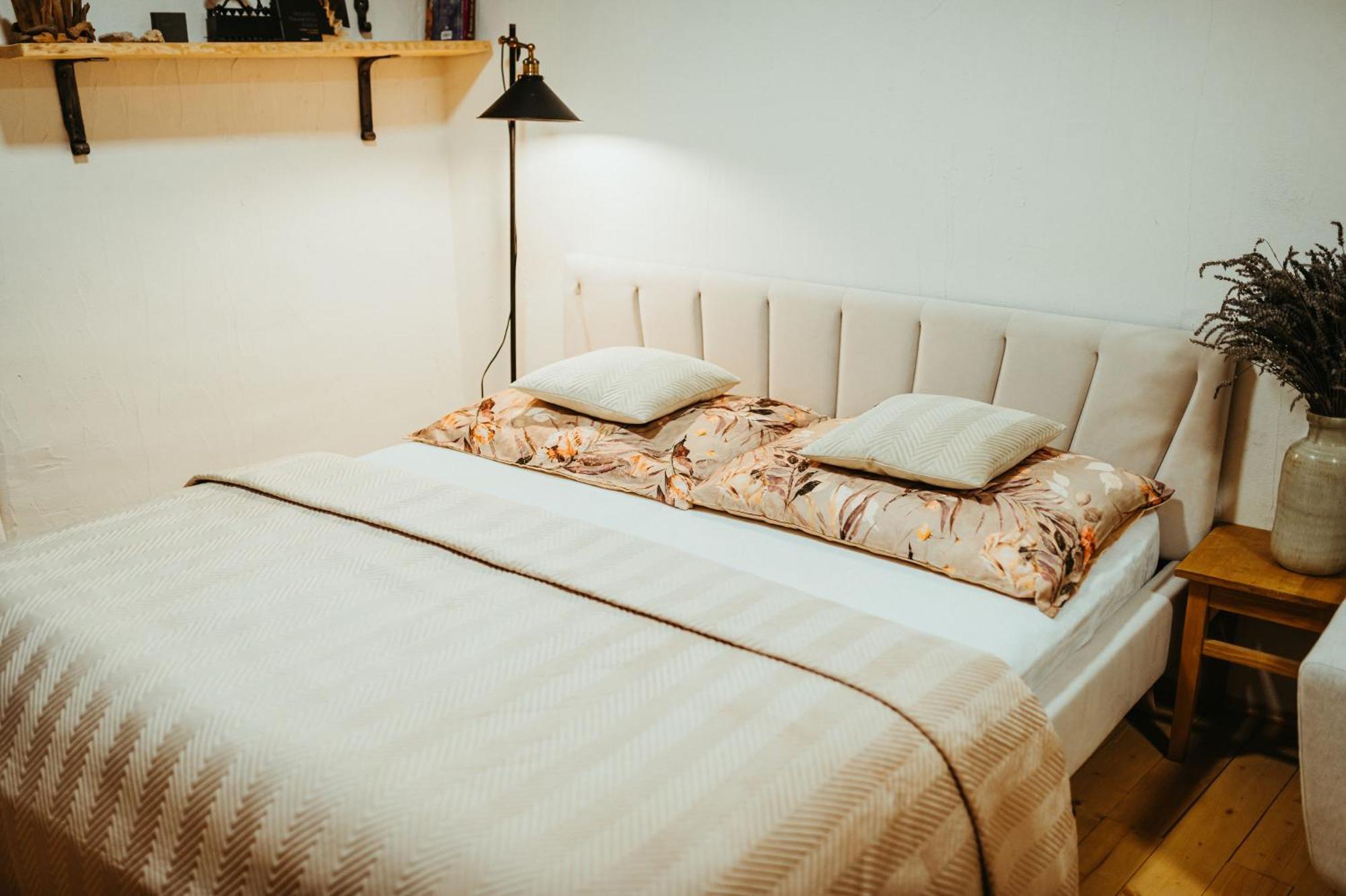 Apartman V Jungovom Dome - V Centre Stiavnice บันสกา ชีอาว์นีซา ภายนอก รูปภาพ